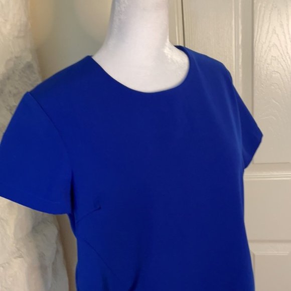 Lulu’s Royal Blue Dress with Pockets! Size M - Picture 7 of 10